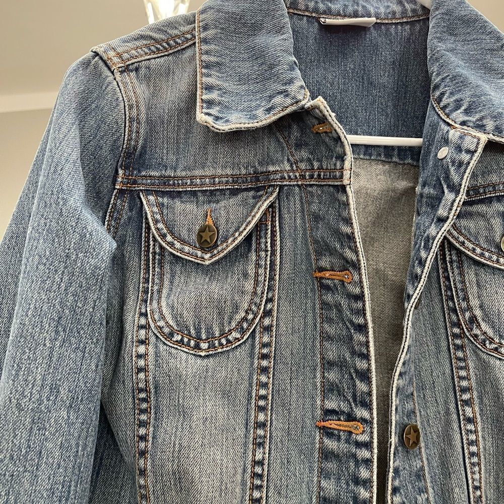 Converse ⭐️ Jean Jacket || SZ XS - Picture 2 of 15